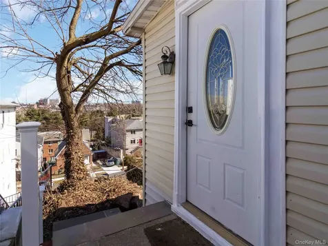 37 New Avenue Yonkers NY 10704