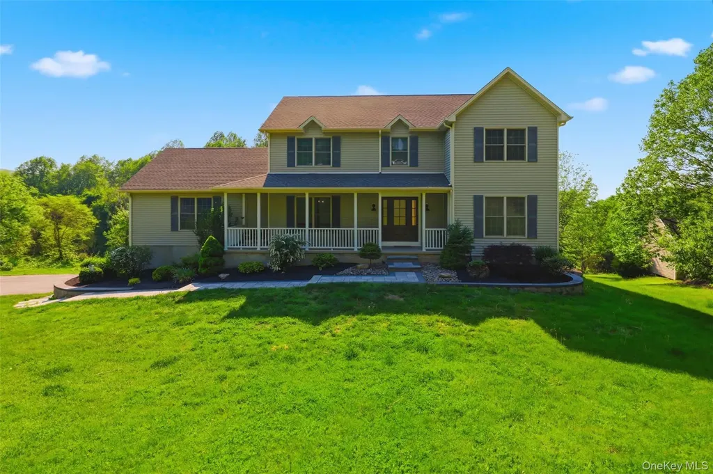 233 Devon Farms Road Stormville NY 12582