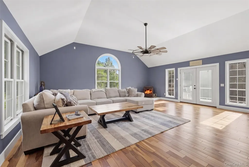 233 Devon Farms Road Stormville NY 12582