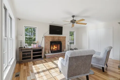 233 Devon Farms Road Stormville NY 12582