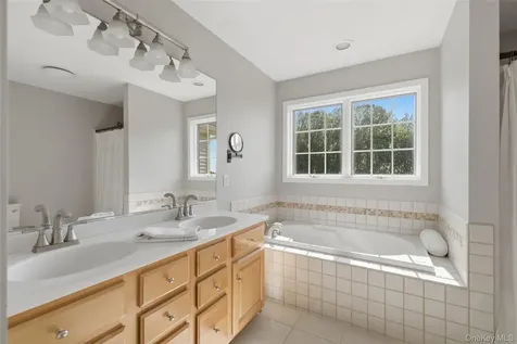 233 Devon Farms Road Stormville NY 12582