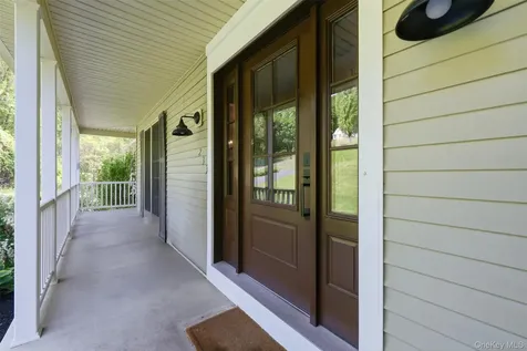 233 Devon Farms Road Stormville NY 12582