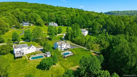 233 Devon Farms Road Stormville NY 12582