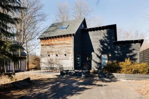 209-211 Fishcreek Road Saugerties NY 12477