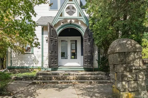 209-211 Fishcreek Road Saugerties NY 12477