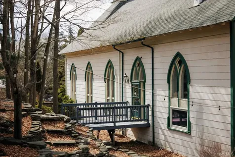 209-211 Fishcreek Road Saugerties NY 12477