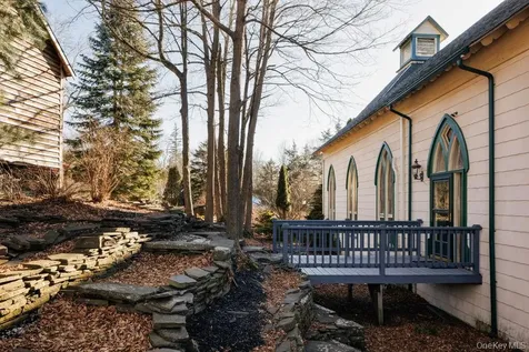 209-211 Fishcreek Road Saugerties NY 12477