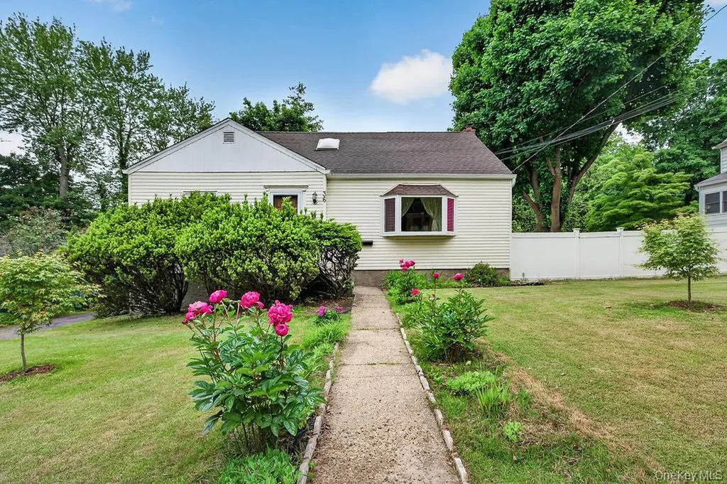 36 Heatherdell Road Ardsley NY 10502
