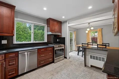36 Heatherdell Road Ardsley NY 10502