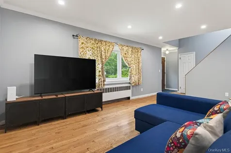 36 Heatherdell Road Ardsley NY 10502