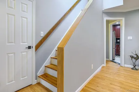 36 Heatherdell Road Ardsley NY 10502