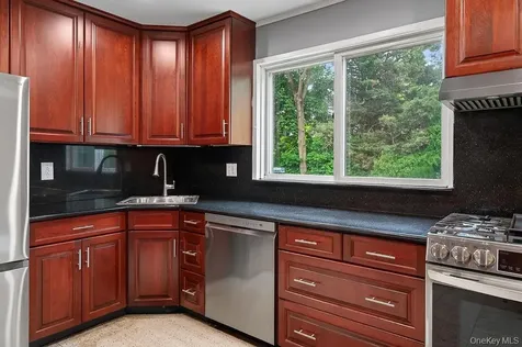 36 Heatherdell Road Ardsley NY 10502
