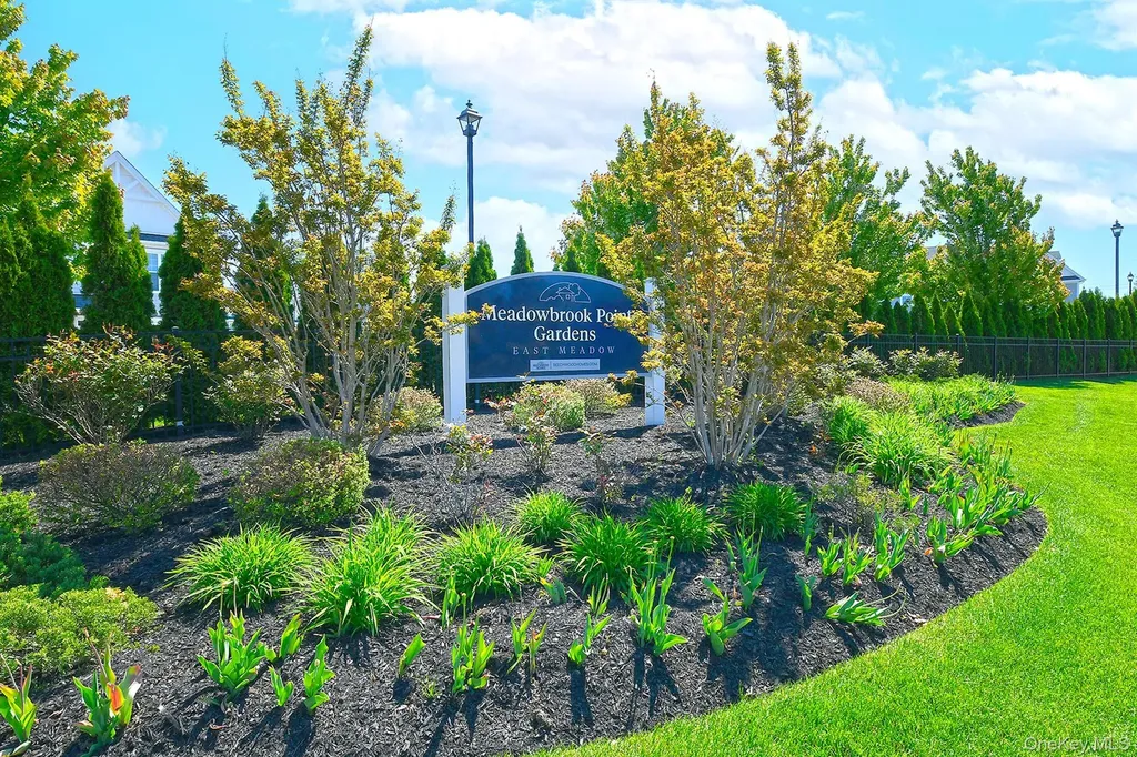 416 White Rose Lane East Meadow NY 11554
