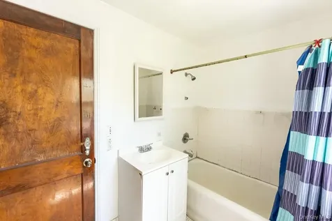 304 Lockwood Avenue New Rochelle NY 10801