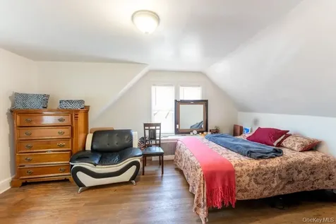 304 Lockwood Avenue New Rochelle NY 10801
