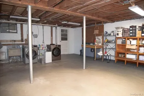 169 N Magnolia Street Pearl River NY 10965