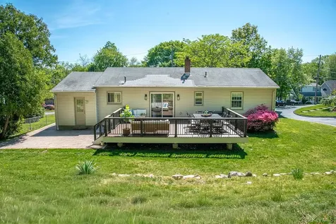 169 N Magnolia Street Pearl River NY 10965