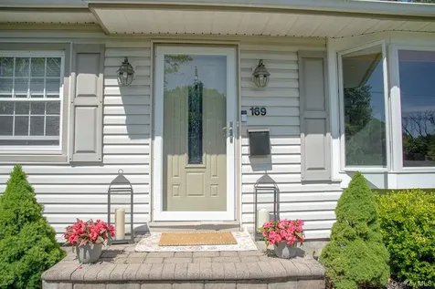 169 N Magnolia Street Pearl River NY 10965