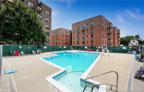 575 Bronx River Road Yonkers NY 10704