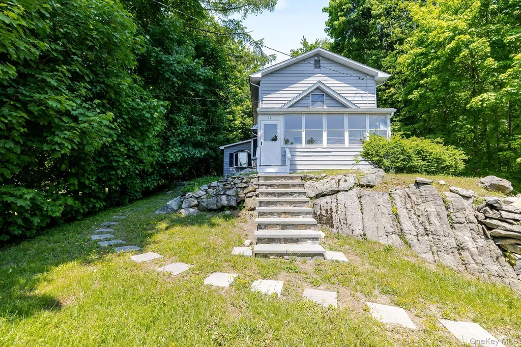 12 Bradhurst Road Carmel NY 10512