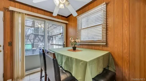 190 Sylvester Street Westbury NY 11590
