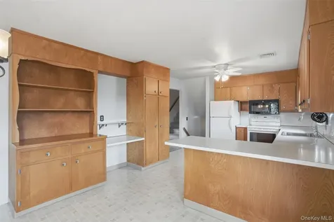205 East Drive Hurley NY 12443