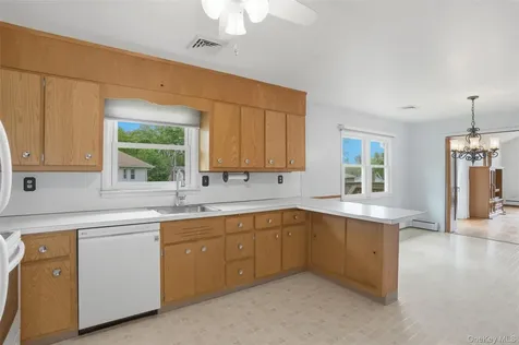 205 East Drive Hurley NY 12443