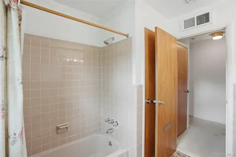 205 East Drive Hurley NY 12443
