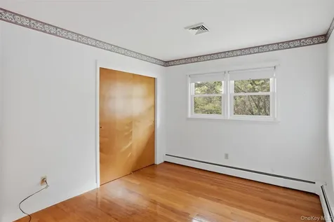 205 East Drive Hurley NY 12443
