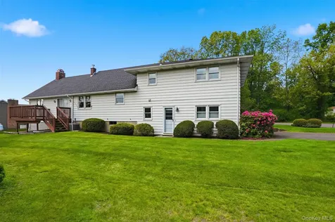 205 East Drive Hurley NY 12443