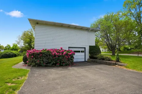 205 East Drive Hurley NY 12443