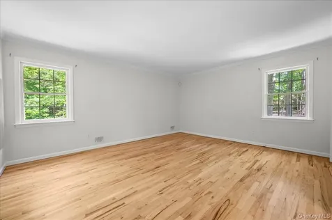 79 N Healy Avenue Hartsdale NY 10530