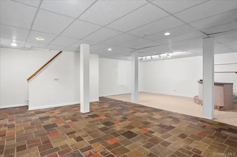 79 N Healy Avenue Hartsdale NY 10530