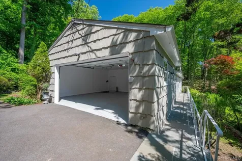 79 N Healy Avenue Hartsdale NY 10530