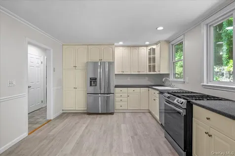79 N Healy Avenue Hartsdale NY 10530