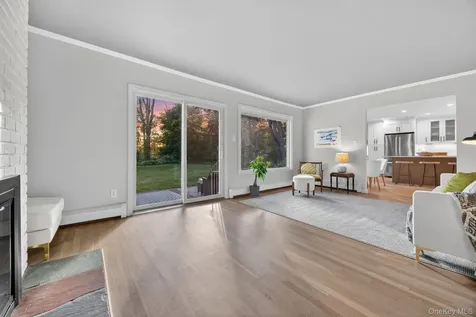 220 Cherry Valley Avenue Garden City NY 11530