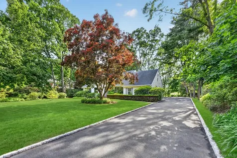 220 Cherry Valley Avenue Garden City NY 11530
