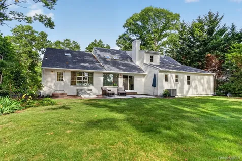 220 Cherry Valley Avenue Garden City NY 11530