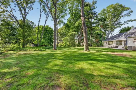 220 Cherry Valley Avenue Garden City NY 11530
