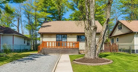 55 Hasbrouck A Road Fallsburg NY 12733