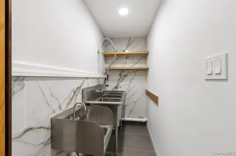 975 Mclean Avenue Yonkers NY 10704