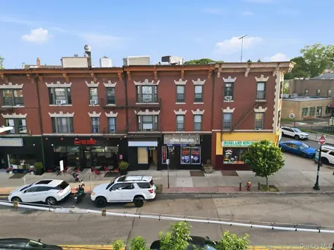 975 Mclean Avenue Yonkers NY 10704