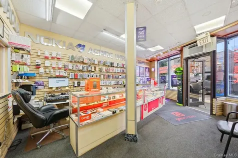 975 Mclean Avenue Yonkers NY 10704