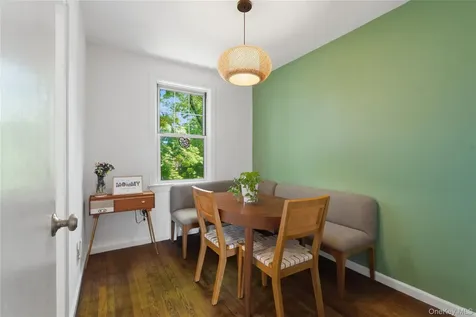 14 Soundview Avenue White Plains NY 10606