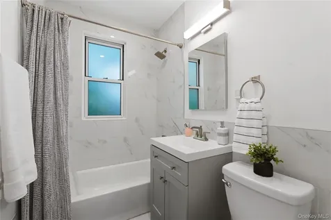 14 Soundview Avenue White Plains NY 10606
