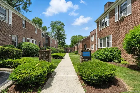 14 Soundview Avenue White Plains NY 10606