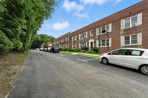 14 Soundview Avenue White Plains NY 10606