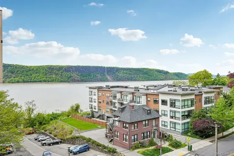 1120 Warburton Avenue Yonkers NY 10701