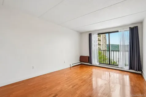 1120 Warburton Avenue Yonkers NY 10701