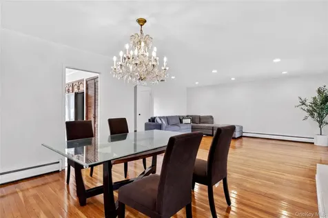 11 Hazelwood Drive Jericho NY 11753
